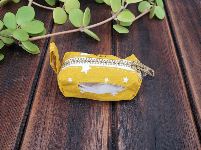 Pochette pour sacs à crottes