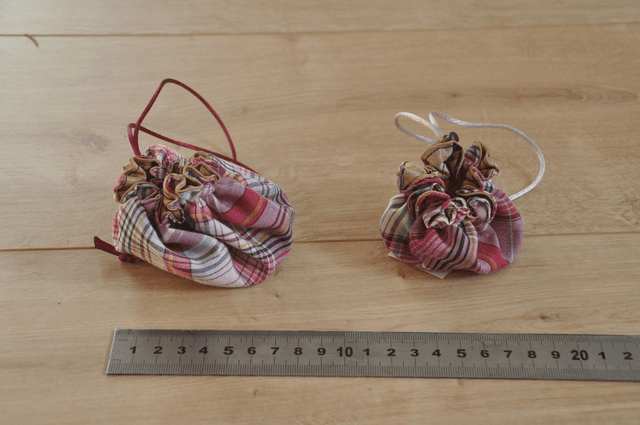 Pochette bourse -- Rose carreau